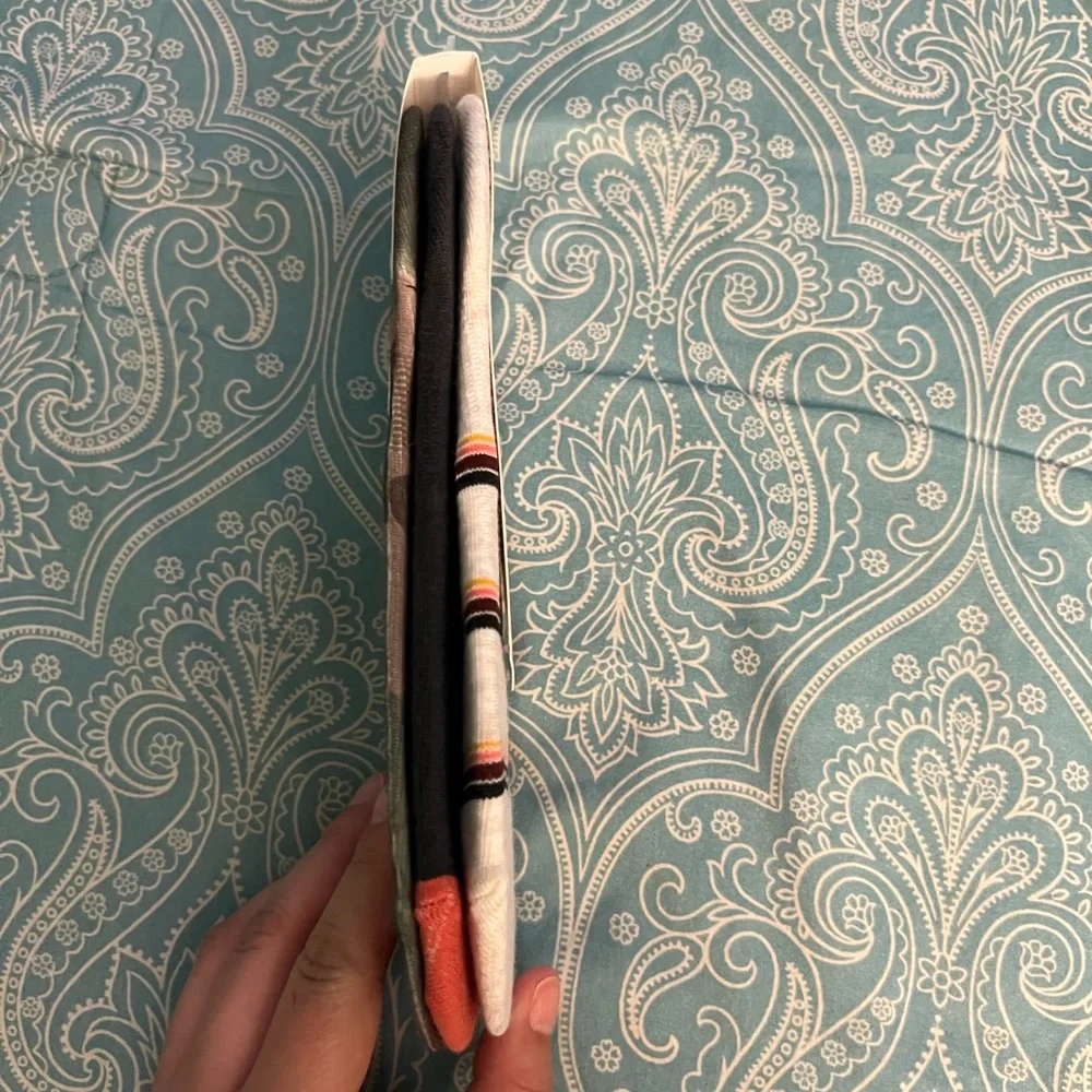 Billabong socks - Picture 4 of 4